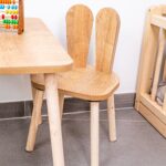 Ensemble Table et 2 Chaises Lapin en Bois Naturel | Design Bunny | Cozy Collections