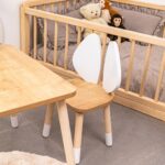 Tafelset met 2 stoeltjes en hazenoren van natuurhout | Design Bunny - galeriefoto 5 | Cozy Collections