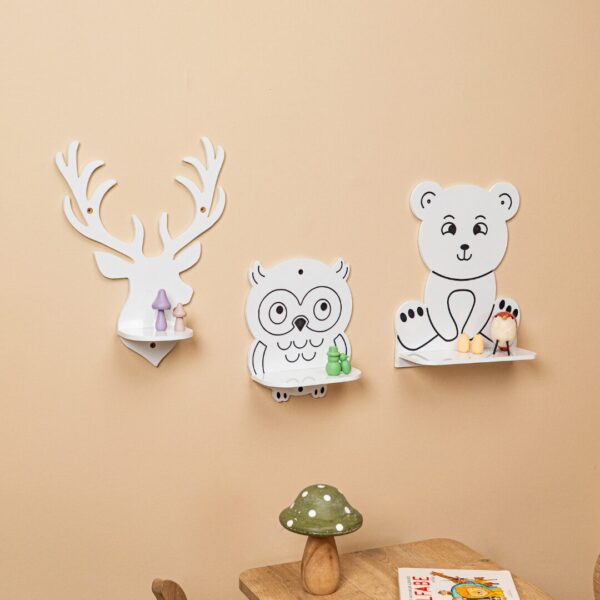 Kinderwandrek met 3 bosdieren van natuurhout | Beer, uil en hert - productafbeelding | Cozy Collections