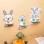Kinderwandrek met 3 schattige dieren van natuurhout | Haas, hond en eekhoorn - productafbeelding | Cozy Collections