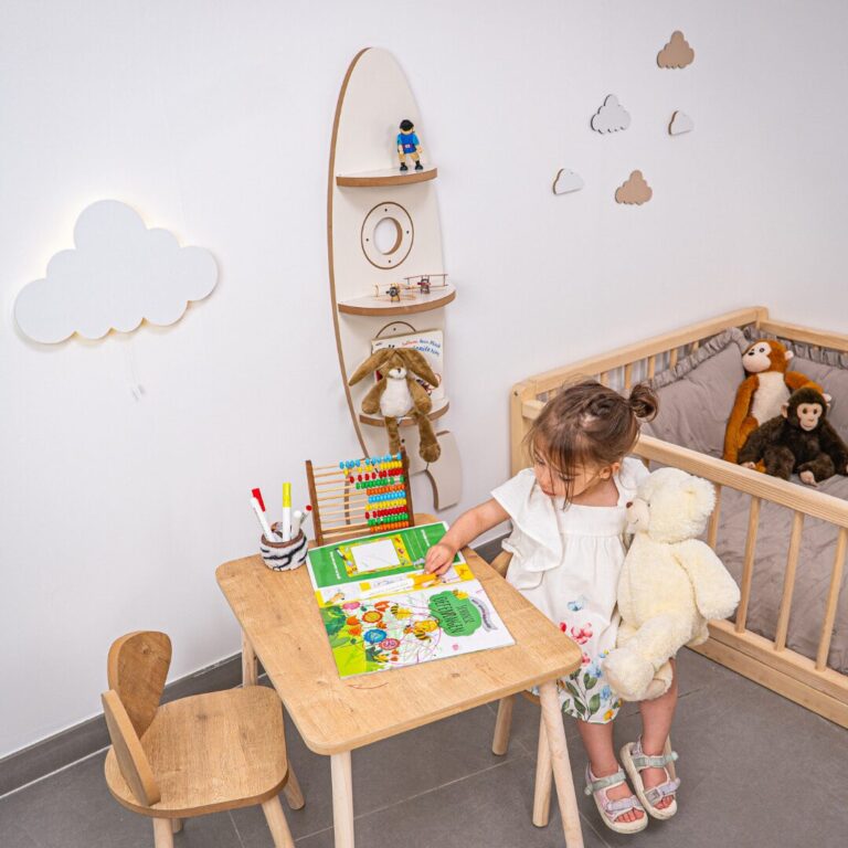 Étagère Murale Fusée en Bois Blanc et Naturel | 3 Étagères | Cozy Collections
