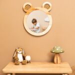 Decoratieve wandspiegel beer van natuurhout voor de kinderkamer - galeriefoto 2 | Cozy Collections