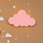 LED-wandlamp wolk van handgeschilderd hout in 3 pastelkleuren - roze - productafbeelding | Cozy Collections