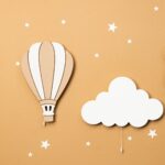LED-wandlamp beer van handgeschilderd hout | Kawaii design - ballon + wolk - productafbeelding | Cozy Collections