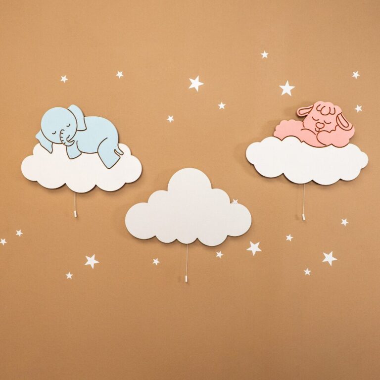 Veilleuses Murales LED Éléphant & Agneau sur Nuages en Bois Peint à la Main | Cozy Collections