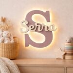 Veilleuse Initiale Personnalisée avec Prénom LED en Bois | Lampe Murale Chambre Bébé et Enfant | Cozy Collections