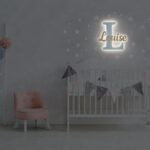 Veilleuse Initiale Personnalisée avec Prénom LED en Bois | Lampe Murale Chambre Bébé et Enfant | Cozy Collections
