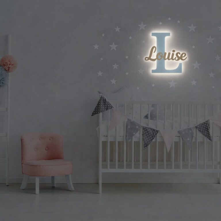 Veilleuse Initiale Personnalisée avec Prénom LED en Bois | Lampe Murale Chambre Bébé et Enfant | Cozy Collections