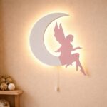 Veilleuse Murale Fée sur Lune LED Bois | Chambre Fille Magie | Cozy Collections