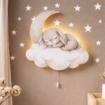 Veilleuse Murale Lapin Endormi Lune & Nuage | LED Chambre Bébé | Cozy Collections