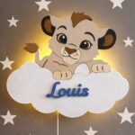 Veilleuse Murale Lionceau Nuage Prénom LED | Bois Personnalisée | Cozy Collections